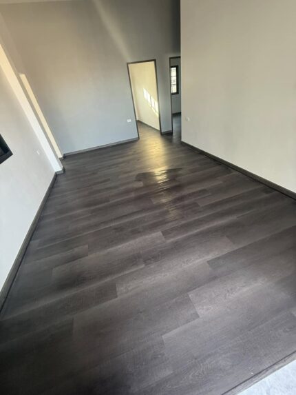 พื้นกระเบื้องลายไม้spc